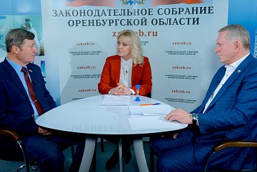 Смотрите первый выпуск «Битвы взглядов»